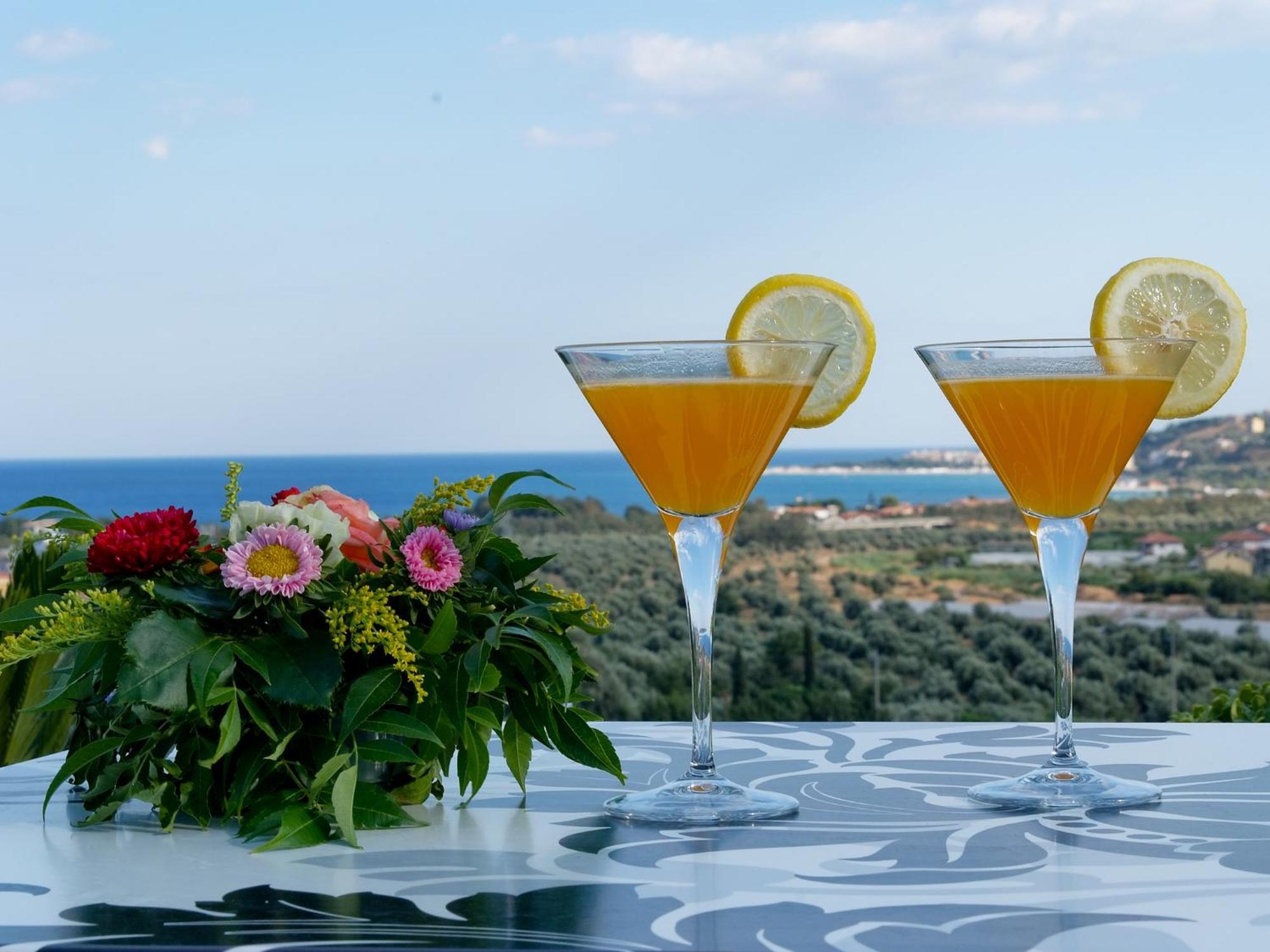 Park Hotel Mirabeau Montepaone Dış mekan fotoğraf