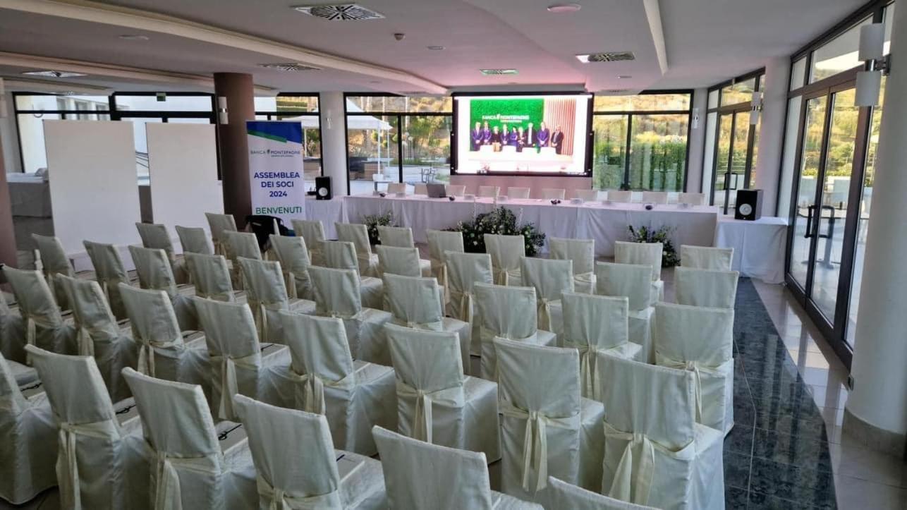 Park Hotel Mirabeau Montepaone Dış mekan fotoğraf